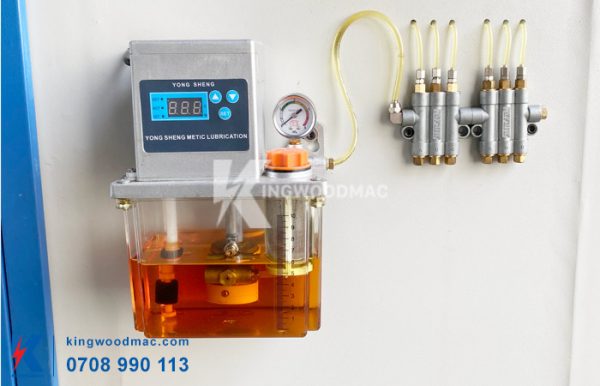 Cấp dầu máy cắt bọ eke ghế tam giác mới cập nhật TRIAN 90 | Kingwoodmac