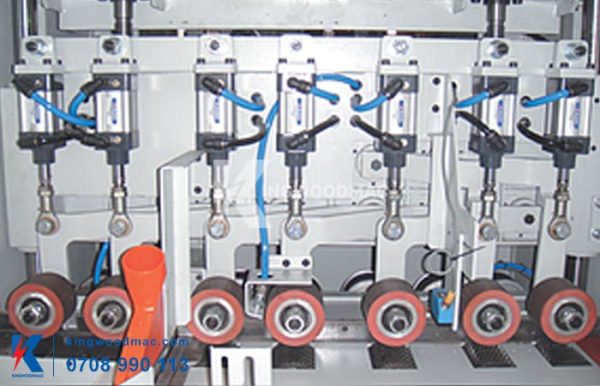 Con lăn đè phôi máy cắt khuyết tật | Kingwoodmac