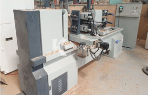 Máy tiện 2 trục cao cấp giao tại Bình Dương