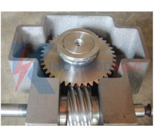 Máy rong gỗ là gì? Top 5 máy cưa ripsaw chất lượng giá tốt Trục bánh răng máy cưa rong Lipso thẳng