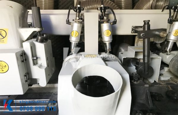MÁY BÀO 4 MẶT PHÔI GỖ TỰ ĐỘNG - KWVK B416 Trục bào mặt bên phải máy bào 4 mặt KWVK B416 | Kingwoodmac