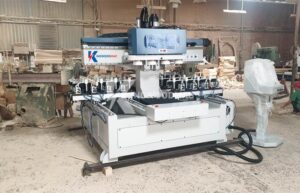 MÁY PHAY MỘNG ÂM 4 ĐẦU CNC - KW 1500-4-4 Máy đánh mộng âm cnc 4 đầu 2 bàn làm việc