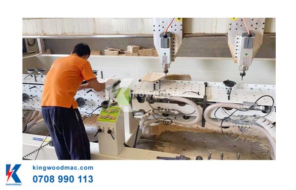 hệ thống máy cnc tựa ghế bàn đôi kép | kingwoodmac