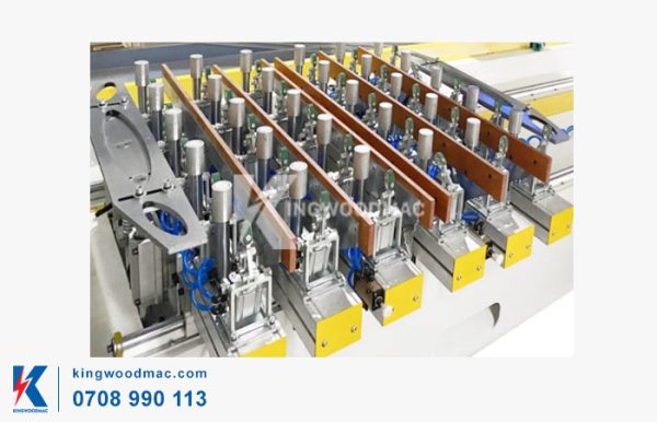 Bàn làm việc máy mộng âm cnc 10 đầu KW 3725 2 | Kingwoodmac