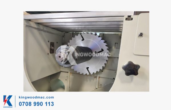 Vị trí gắn lưỡi cưa máy cưa rong nhiều lưỡi KW 3200 | kingwoodmac