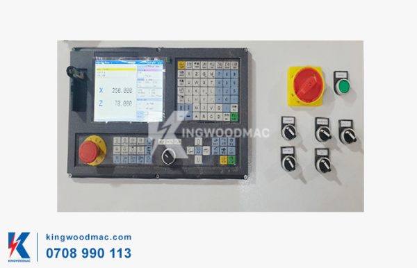 MÁY TIỆN 2 TRỤC NẠP PHÔI TỰ ĐỘNG CÓ CHÀ NHÁM - KWQH 800 2S AL Màn hình máy tiện 2 trục nạp phôi tự động có chà nhám KWQH 800-2 SAL | Kingwoodmac