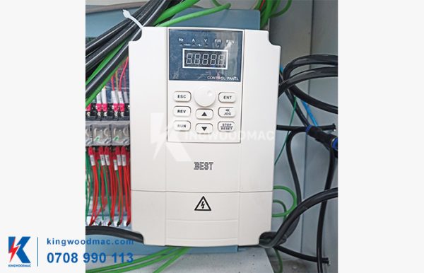 Biến tần máy khoan ngang cnc 2 đầu | Kingwoodmac