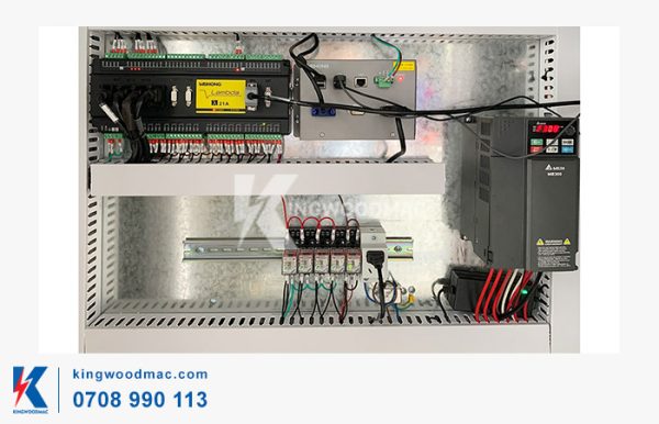 MÁY PHAY CNC ROUTER 4 ĐẦU – KW 1325A4/KW 1528A4 Biến tần máy phay cnc router 4 đầu KW 1325 A4 | Kingwoodmac