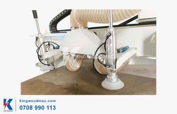 Bộ gấp phôi máy phay khoan cnc cấp phôi tự động KW 1325 R1BP AL | Kingwoodmac