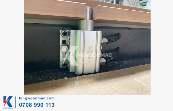 Canh đều ván máy phay khoan ván công nghiệp cnc KWBL 1325R1B | Kingwoodmac