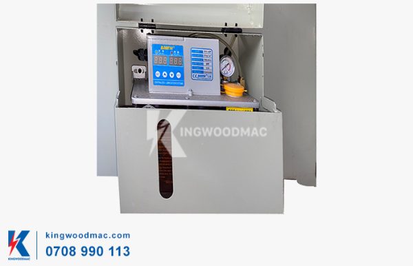 MÁY CƯA RONG NAN CẠNH THẲNG - KWVK 18I Hệ thống cấp dầu bôi trơn máy rong nan | Kingwoodmac
