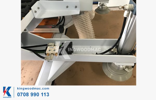MÁY PHAY CNC NESTING CẤP PHÔI TỰ ĐỘNG - KW 1325 R1B AL Xylanh airtac máy phay cnc nesting cấp phôi tự động KW 1325 R1B AL | Kingwoodmac