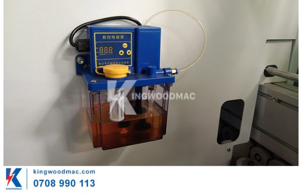 Bơm nhớt của máy dán cạnh tự động 5 chức năng - KWBL 360 | Kingwoodmac