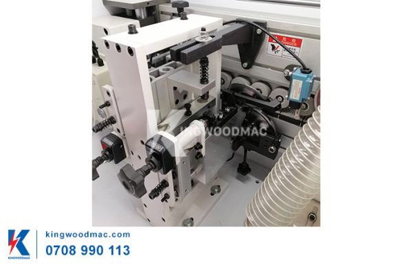 Cạo keo của máy dán cạnh tự động 5 chức năng - KWBL 360 | Kingwoodmac