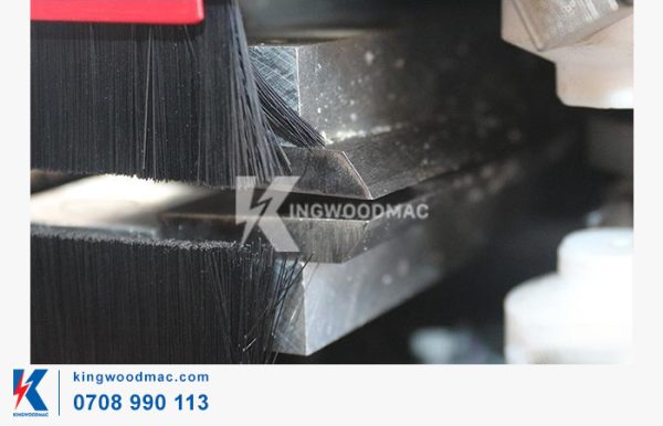 Chi tiết máy 3 của máy dán cạnh cắt xén cong - KWBL 620 | Kingwoodmac