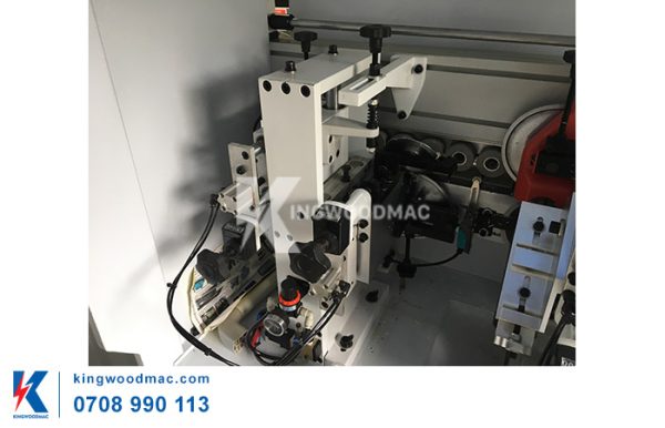 Cụm cạo keo của máy dán cạnh tự động 6 chức năng - KW 360M | Kingwoodmac