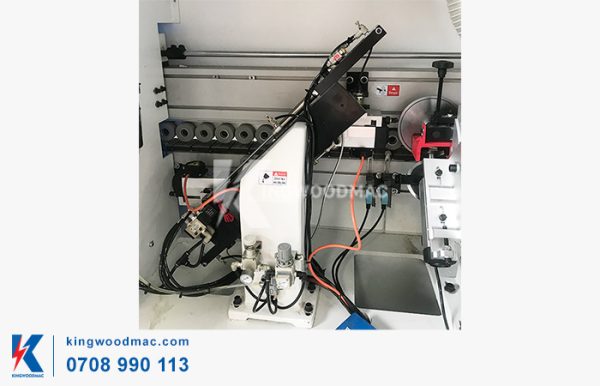 Cụm cắt đầu đuôi của máy dán cạnh thẳng nghiêng 45 độ - KW 480PUR | Kingwoodmac