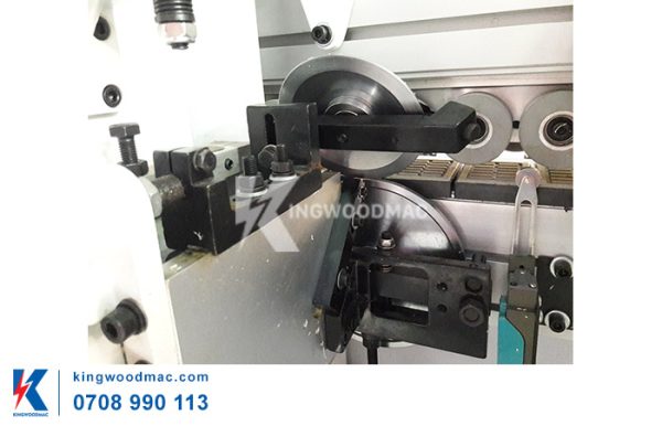 Cụm dao cạo keo của máy dán cạnh thẳng 6 chức năng - KW 360D2 | Kingwoodmac