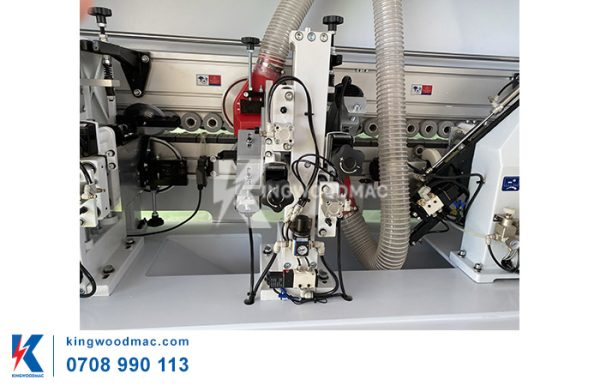 Cụm xén trên dưới của máy dán cạnh veneer có chà nhám - KW 360JS | Kingwoodmac