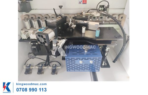 Lăn keo ép nẹp của máy dán cạnh 9 chức năng phay rãnh - KW 480DJK | Kingwoodmac