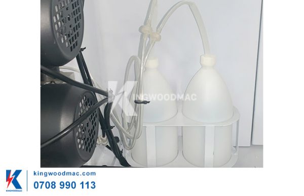 Phun dung dịch vệ sinh của máy dán cạnh 7 chức năng tự động - KW 450 | Kingwoodmac