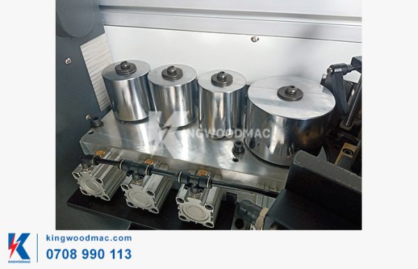 Rulo ép nẹp của máy dán cạnh full chức năng tự động - KWHH 450 | Kingwoodmac