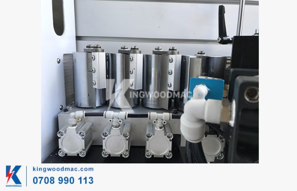 Rulo ép nẹp của máy dán cạnh thẳng 5 chức năng tự động - VERMAX 80 | Kingwoodmac