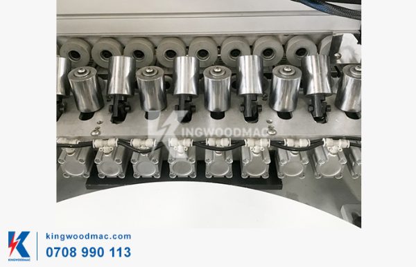 Rulo ép nghiêng của máy dán cạnh thẳng nghiêng 45 độ - KW 480PUR | Kingwoodmac