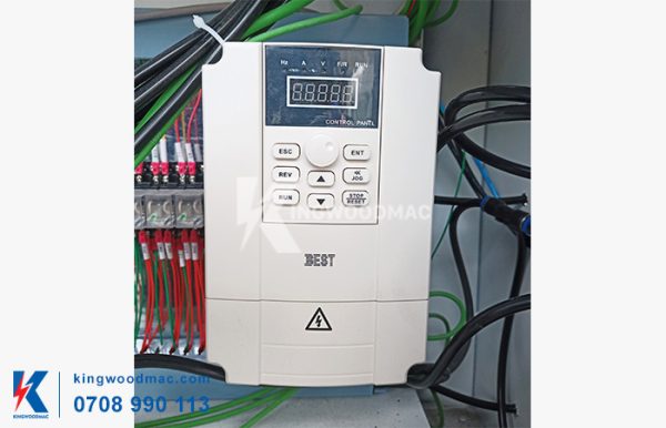 Biến tần máy khoan ngang gia công 2 đầu KWXK 2400 2CNC | Kingwoodmac