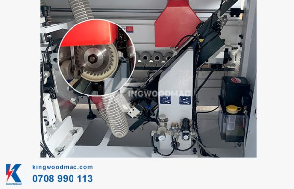 MÁY CẮT XÉN DÁN CẠNH THẲNG TỰ ĐỘNG - MICHAEL 4 Cắt đầu đuôi máy cắt xén dán cạnh thẳng tự động | Kingwoodmac