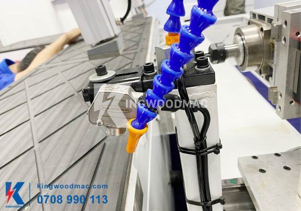 Đàu dò lazer máy khoan ngang cnc 2 đầu thông minh KWCK 3000 2CNC | Kingwoodmac