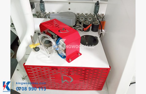 MÁY CẮT XÉN DÁN CẠNH TỰ ĐỘNG - COMPACT 4 noi keo may cat xen dan canh tu dong