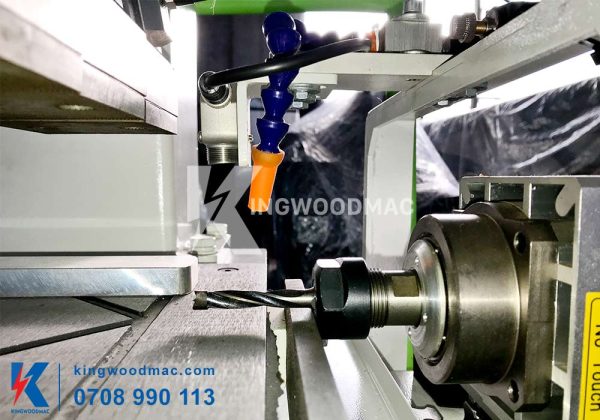 Trục khoan máy khoan ngang cnc định vị laser KWCK 3000 | Kingwoodmac
