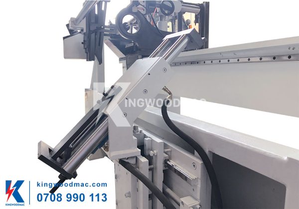 Cấp phôi tự động máy tiện cnc 1 trục có chạy rãnh - QHCW 1520 AF | Kingwoodmac