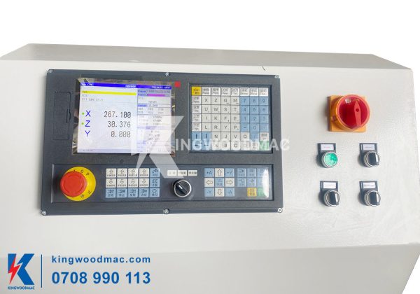 Màn hình điều khiển máy tiện cnc 1 trục có chạy rãnh - QHCW 1520 AF | Kingwoodmac