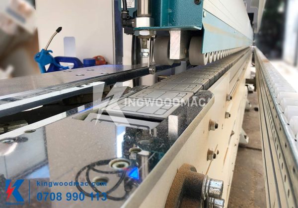 Băng tải máy dán cạnh nghiêng tải nặng tự động - KWBL 450DTH | Kingwoodmac