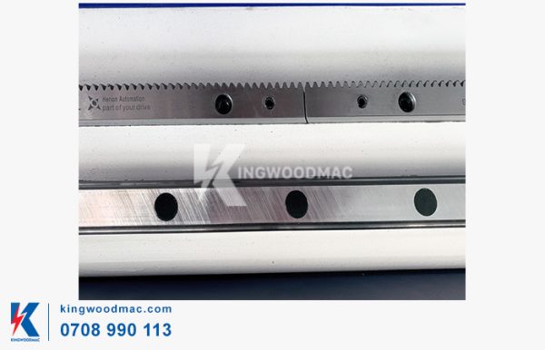 Thanh răng ray trượt dẫn hướng máy cnc router 2 đầu | Kingwoodmac
