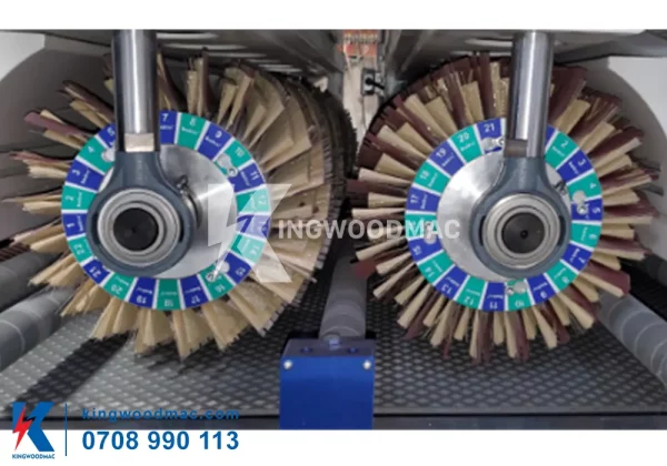 MÁY CHÀ NHÁM CHỔI THÙNG 7 TRỤC - KW 1300 7S Trục chà nhám dọc máy chà nhám chổi thùng 7 trục | Kingwoodmac