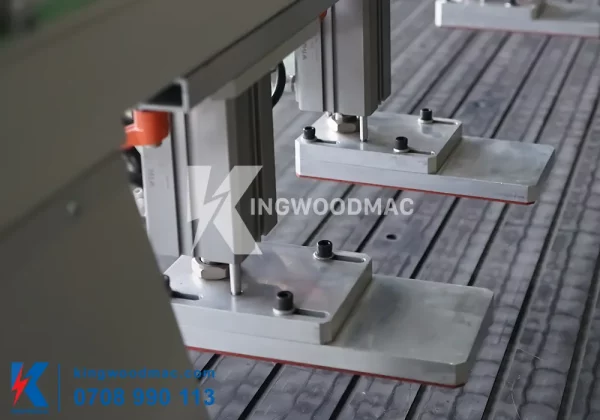 Ben kẹp giữ phôi máy khoan CNC đa năng 6 trong 1 | Kingwoodmac