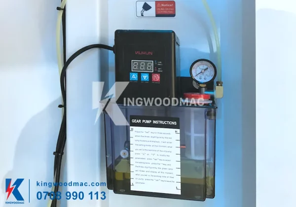 MÁY DÁN CẠNH THẲNG NGHIÊNG KHÔNG ĐƯỜNG LINE - COMBINE ARC12 Bình bơm dầu máy dán cạnh thẳng nghiêng không đường line | Kingwoodmac