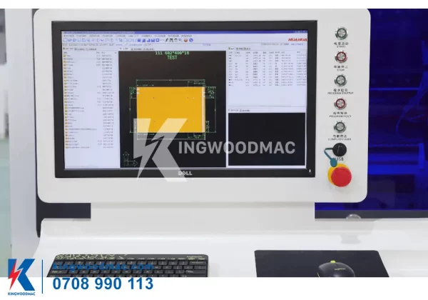 Màn hình điều khiển máy khoan CNC 6 mặt thay dao tự động | Kingwoodmac