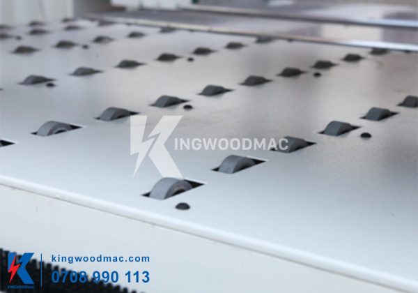 MÁY KHOAN 6 MẶT VÁN CNC - KW 612HZ Rulo ra phôi máy khoan 6 mặt ván cnc | Kingwoodmac