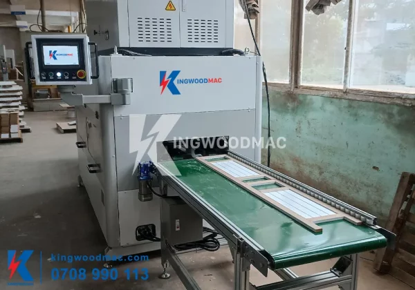 Máy ép khung cửa tự động cao tần | Kingwoodmac