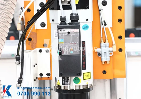 MÁY PHAY CNC NESTING FULL LINE 1 ĐẦU TẢI NẶNG – KWHH 812Z/KWHH 812 HZ Trục chính máy phay cnc nesting full line 1 đầu tải nặng | Kingwoodmac