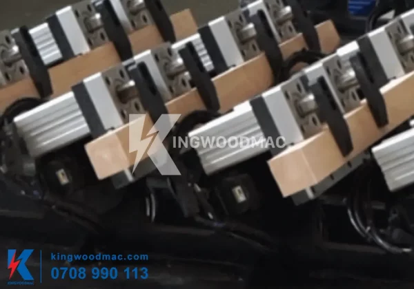 MÁY PHAY CNC 16 TRỤC DAO KẸP CHỐNG TÂM VÀ KẸP LẬT PHÔI - KW T4X4 2TL LẬT PHÔI MÁY PHAY CNC 16 TRỤC DAO KẸP CHỐNG TÂM VÀ KẸP LẬT PHÔI