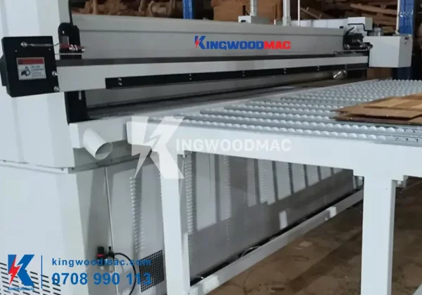 HÌNH THỰC TẾ MÁY GHÉP CAO TẦN GHÉP VÁN MỎNG - KWJB 3206