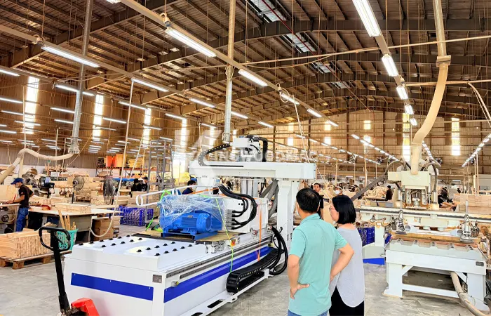 MÁY CNC 4 TRỤC THAY DAO TỰ ĐỘNG - KW 4AR1 ATC Bàn giao máy